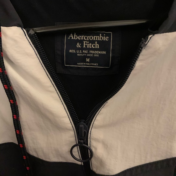 Abercrombie & Fitch Color block Wind Breaker - Picture 3 of 8